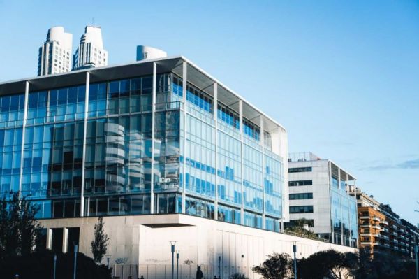 建筑設備監控系統，節能減排方案，能效提升，環境保護